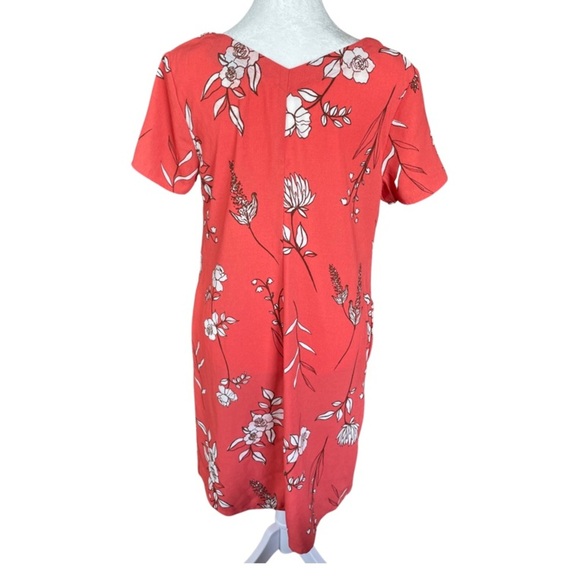 Apt 9 floral dress with pockets - Picture 3 of 4